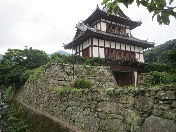 明石城の石垣 | 明石城のガイド - 攻城団