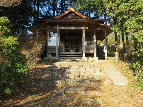 21隈部神社